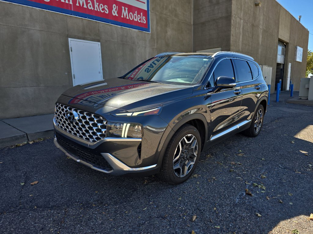 Used 2023 Hyundai Santa Fe Limited image 3