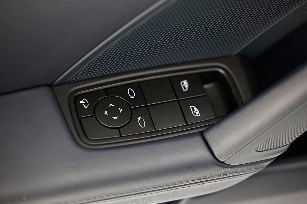 Certified 2025 Porsche 911 Carrera S RWD image 25