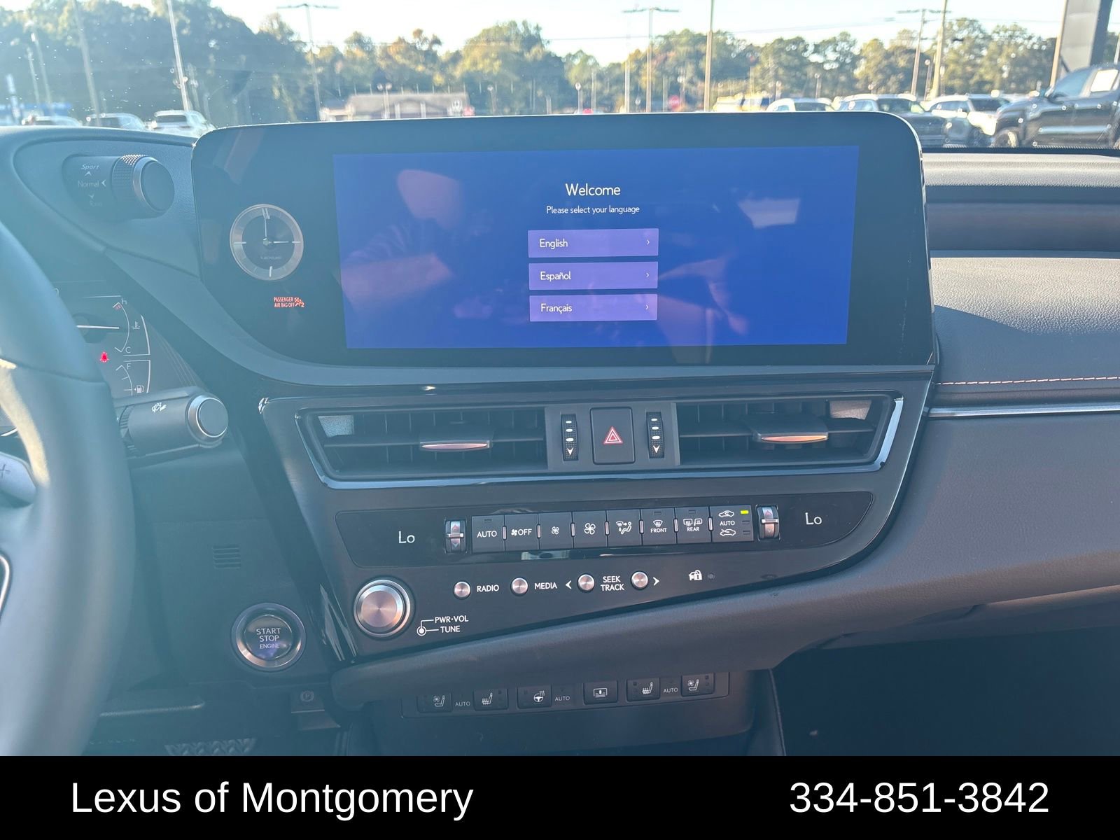 New 2025 Lexus ES 350 w/ Premium Package image 18