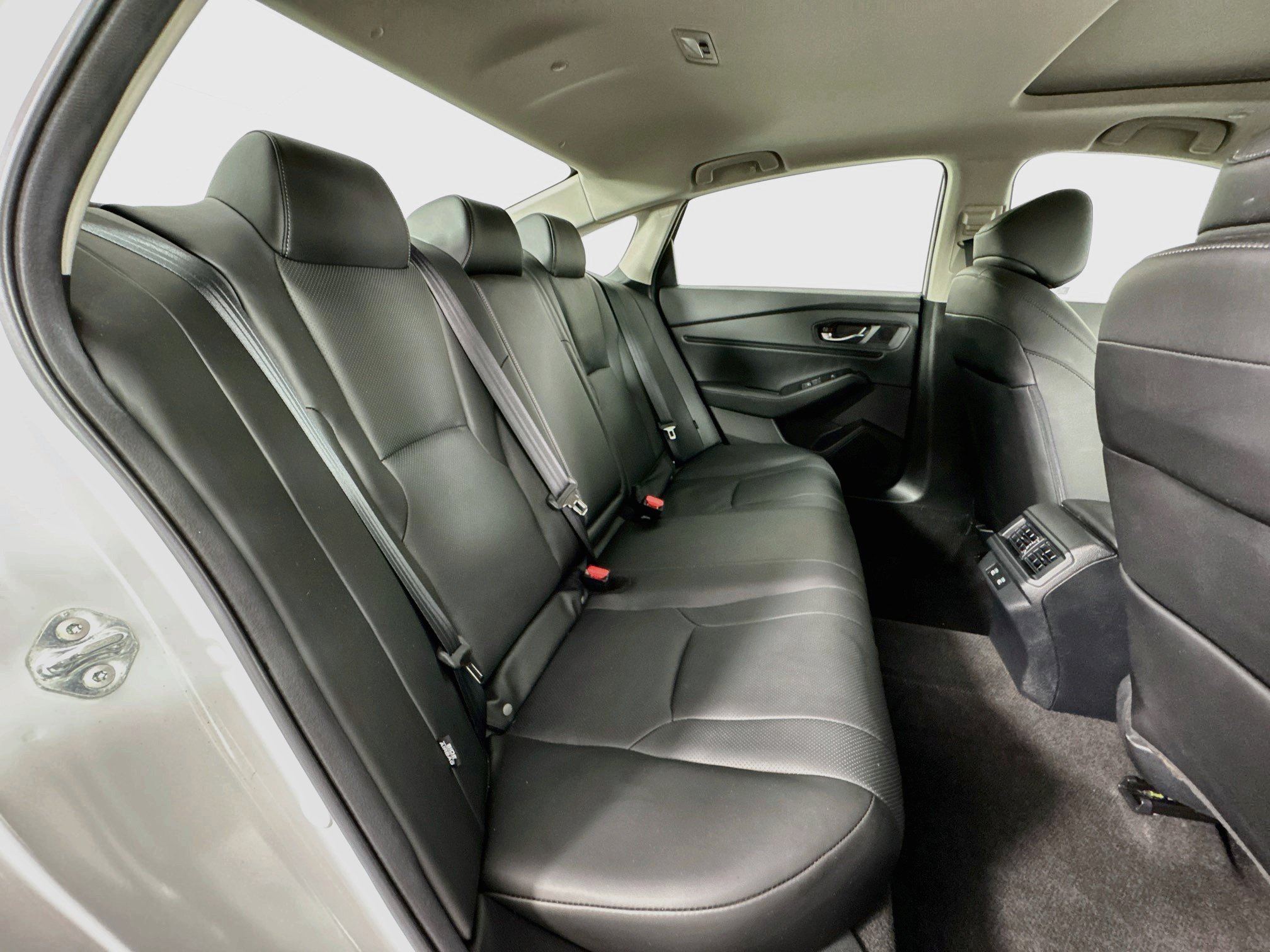 Certified 2024 Honda Accord Touring image 29
