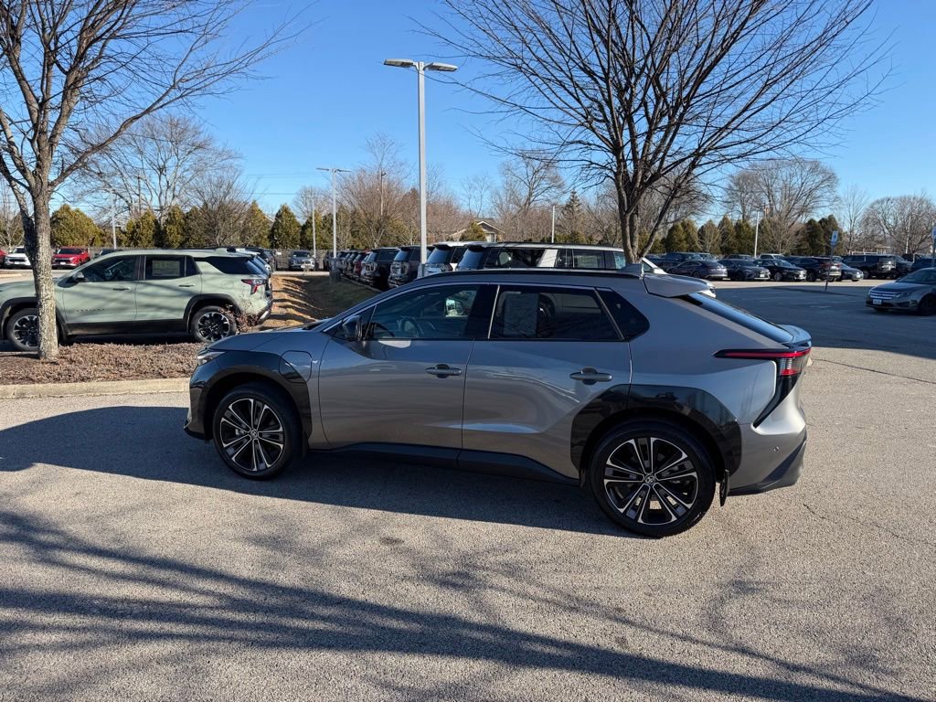 Used 2025 Toyota bZ4X AWD image 8