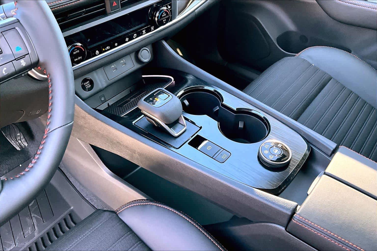New 2026 Nissan Rogue SV image 7