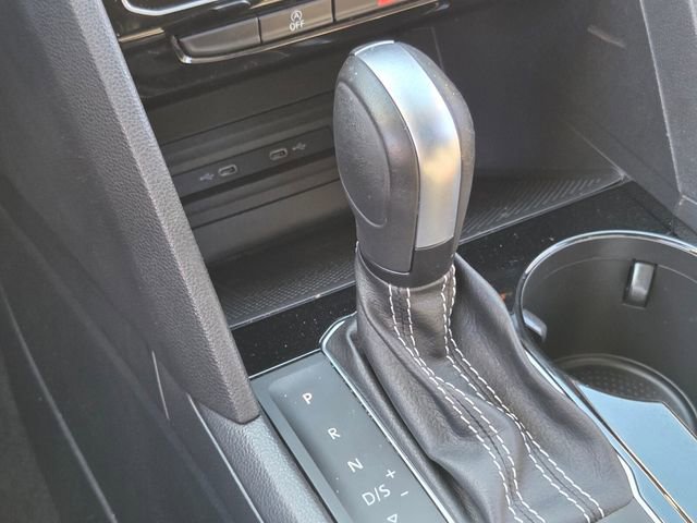 Used 2021 Volkswagen Atlas SEL Premium image 29