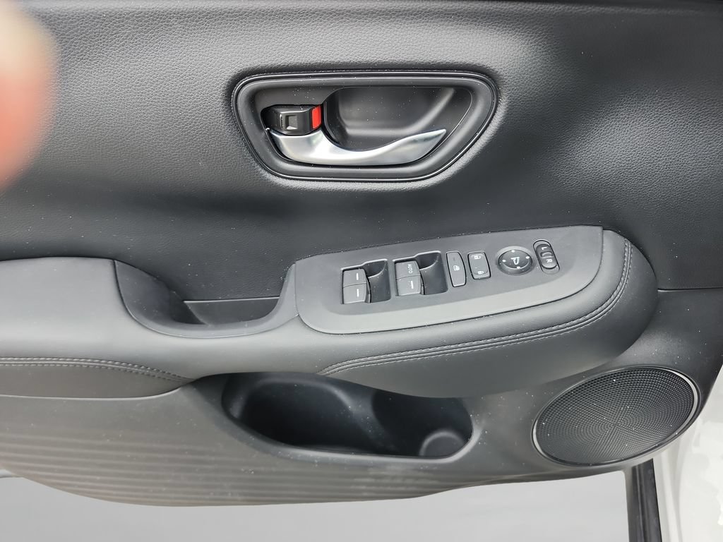 New 2026 Honda HR-V LX image 21