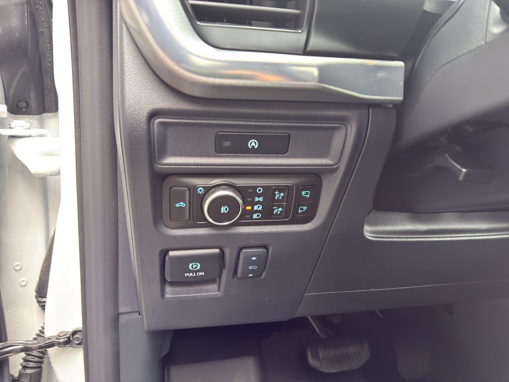 New 2025 Ford F150 Lariat w/ Equipment Group 502A High AWD/4WD image 15