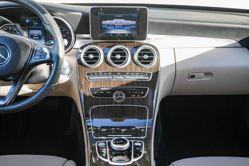 Used 2017 Mercedes-Benz C 300 Sedan image 12