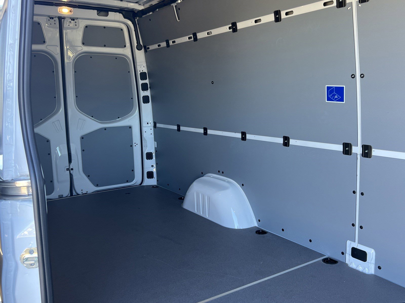 New 2025 Mercedes-Benz Sprinter 2500 image 21