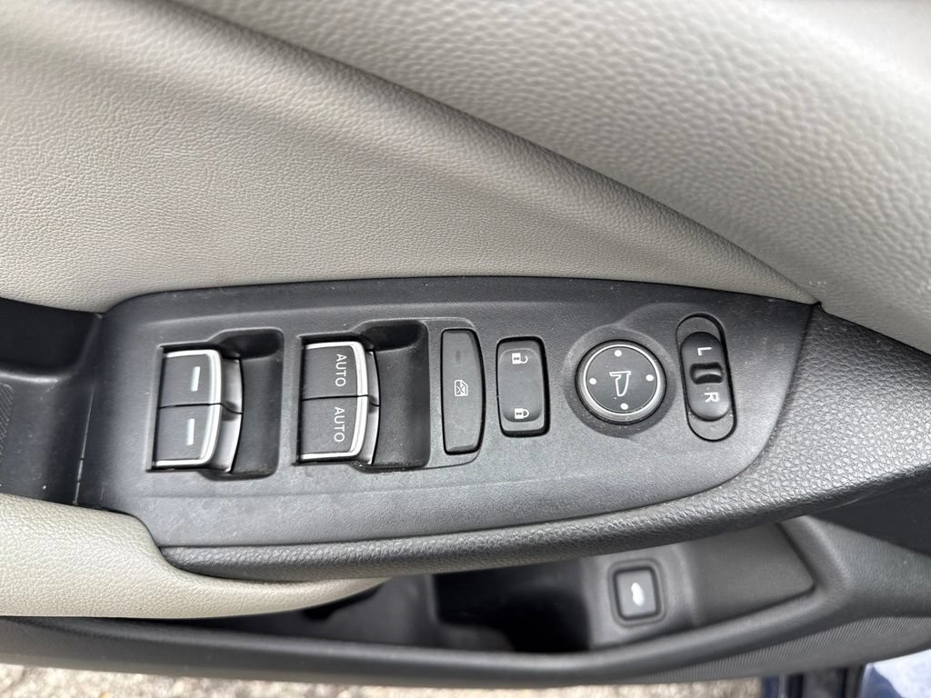 Used 2019 Honda Accord LX image 15