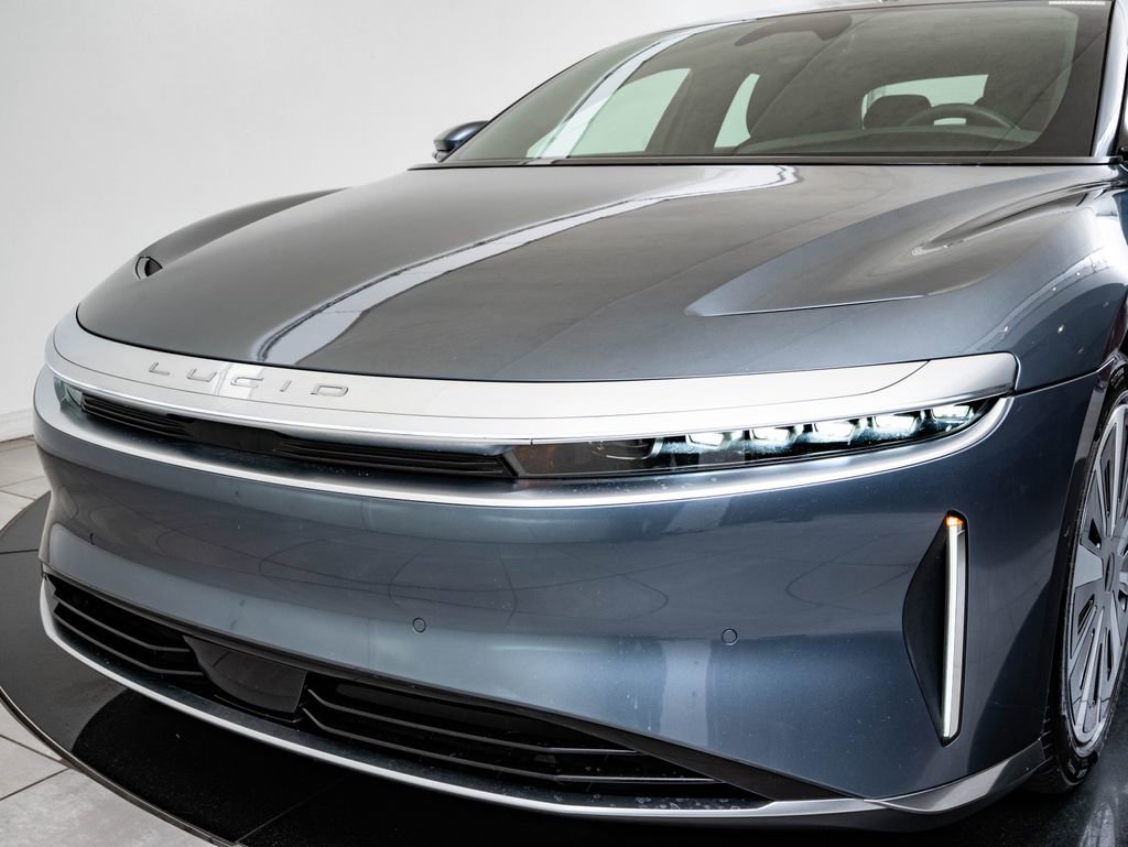 Used 2024 Lucid Air Touring image 15