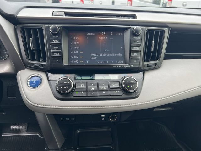 Used 2018 Toyota RAV4 XLE w/ Convenience Package AWD/4WD image 29