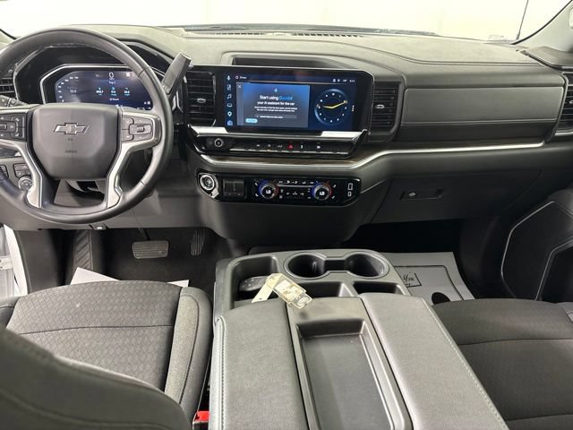 Used 2026 Chevrolet Silverado 1500 RST AWD/4WD image 34