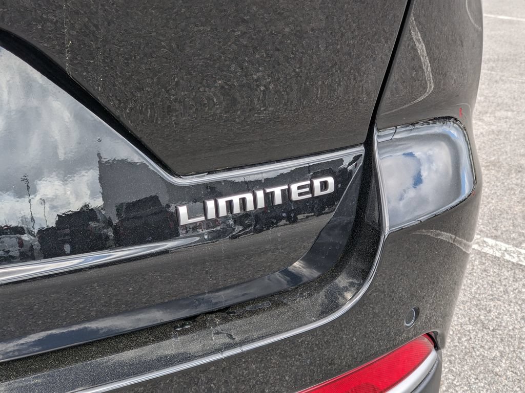New 2026 Jeep Grand Cherokee Limited RWD image 22