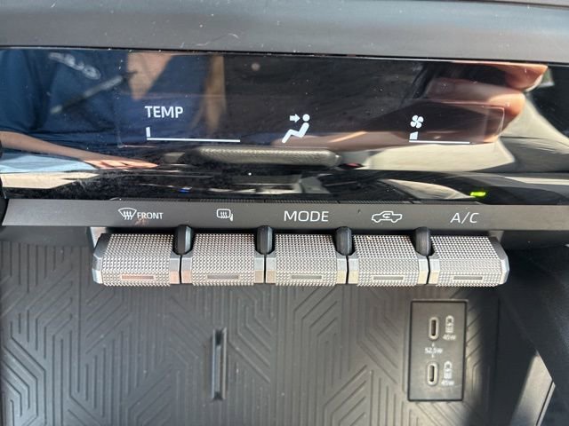 Used 2025 Toyota Tacoma SR5 RWD image 23