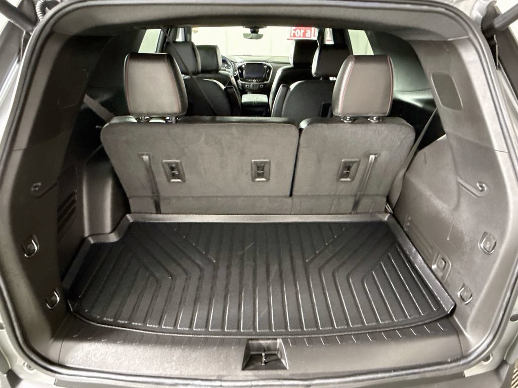 Used 2023 Chevrolet Traverse RS AWD/4WD image 30