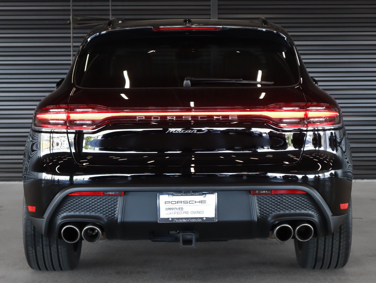 Certified 2026 Porsche Macan S AWD/4WD image 9