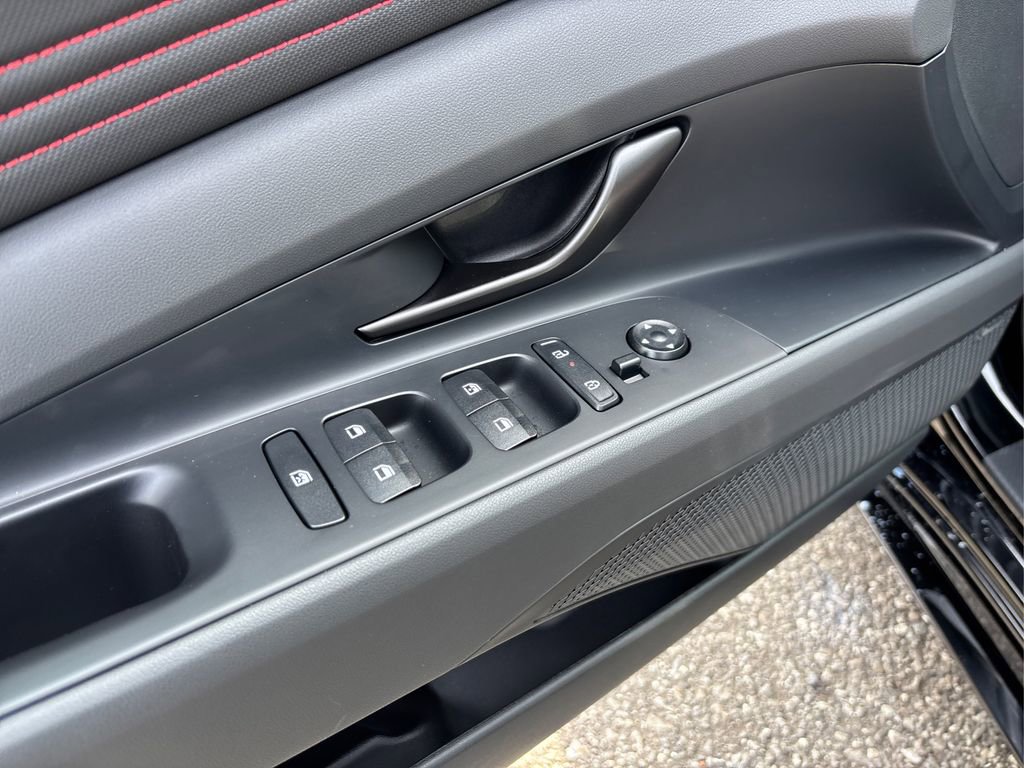 Used 2025 Hyundai Elantra N Line image 35