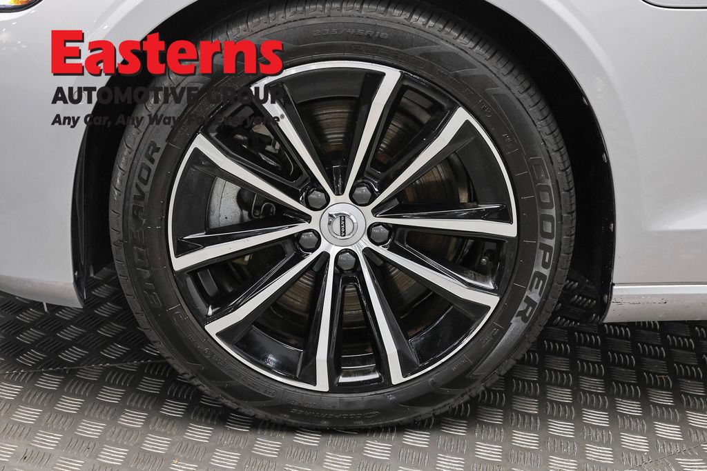 Used 2023 Volvo S60 T8 Plus AWD/4WD image 33