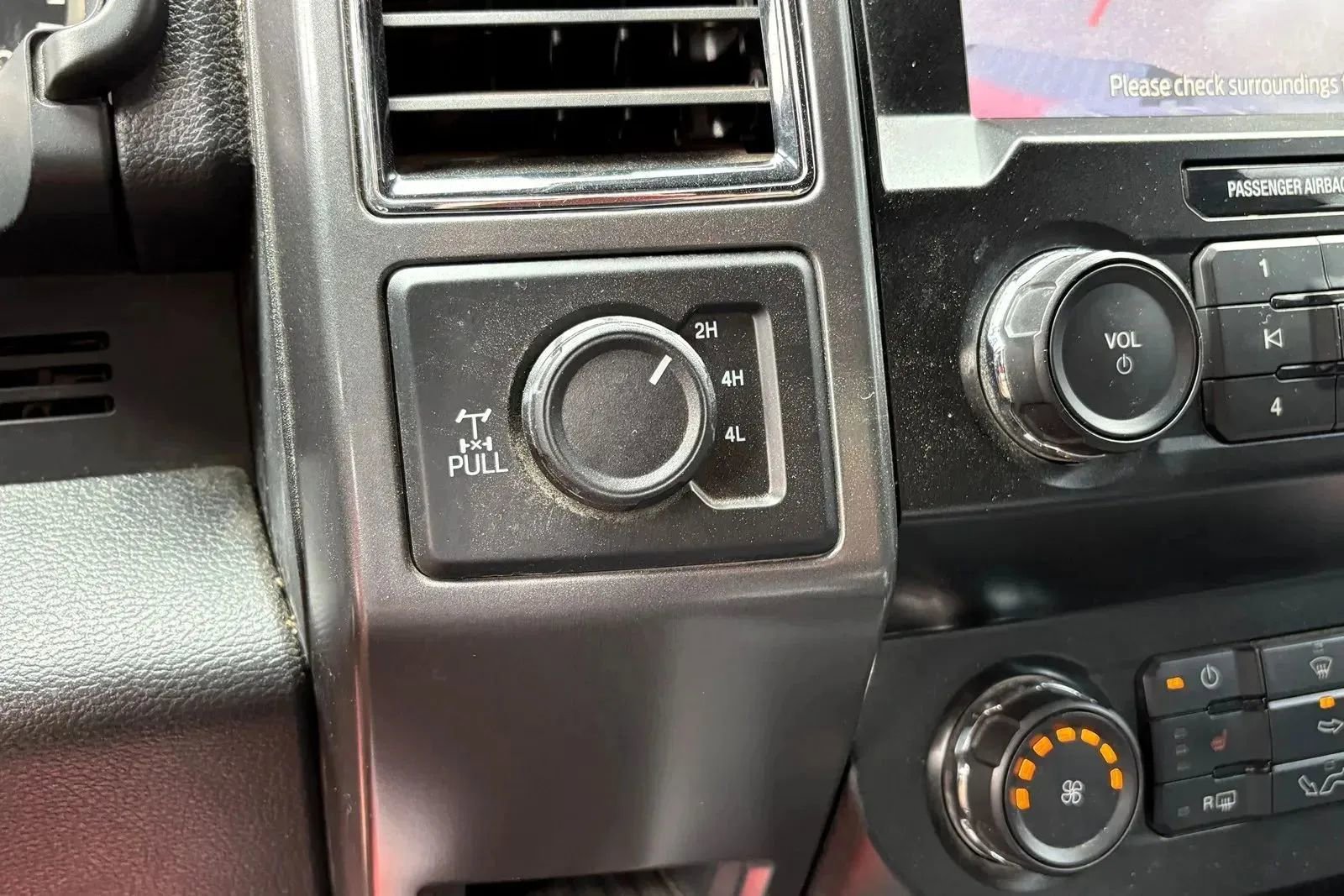 Used 2020 Ford F150 XLT w/ Equipment Group 302A Luxury image 32