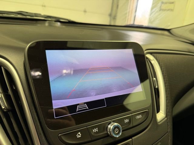 Certified 2022 Chevrolet Malibu LT FWD image 18