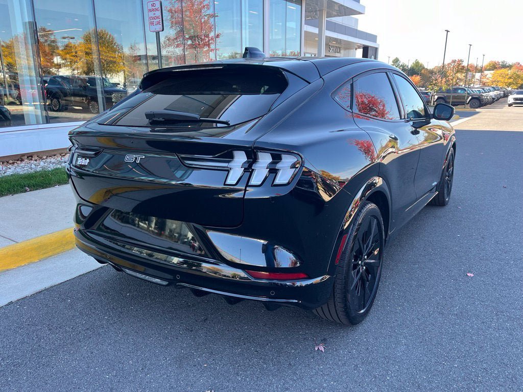 Used 2025 Ford Mustang Mach-E GT AWD/4WD image 9