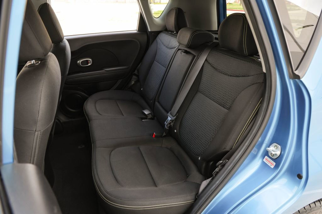 Used 2016 Kia Soul + w/ Designer's Package image 28