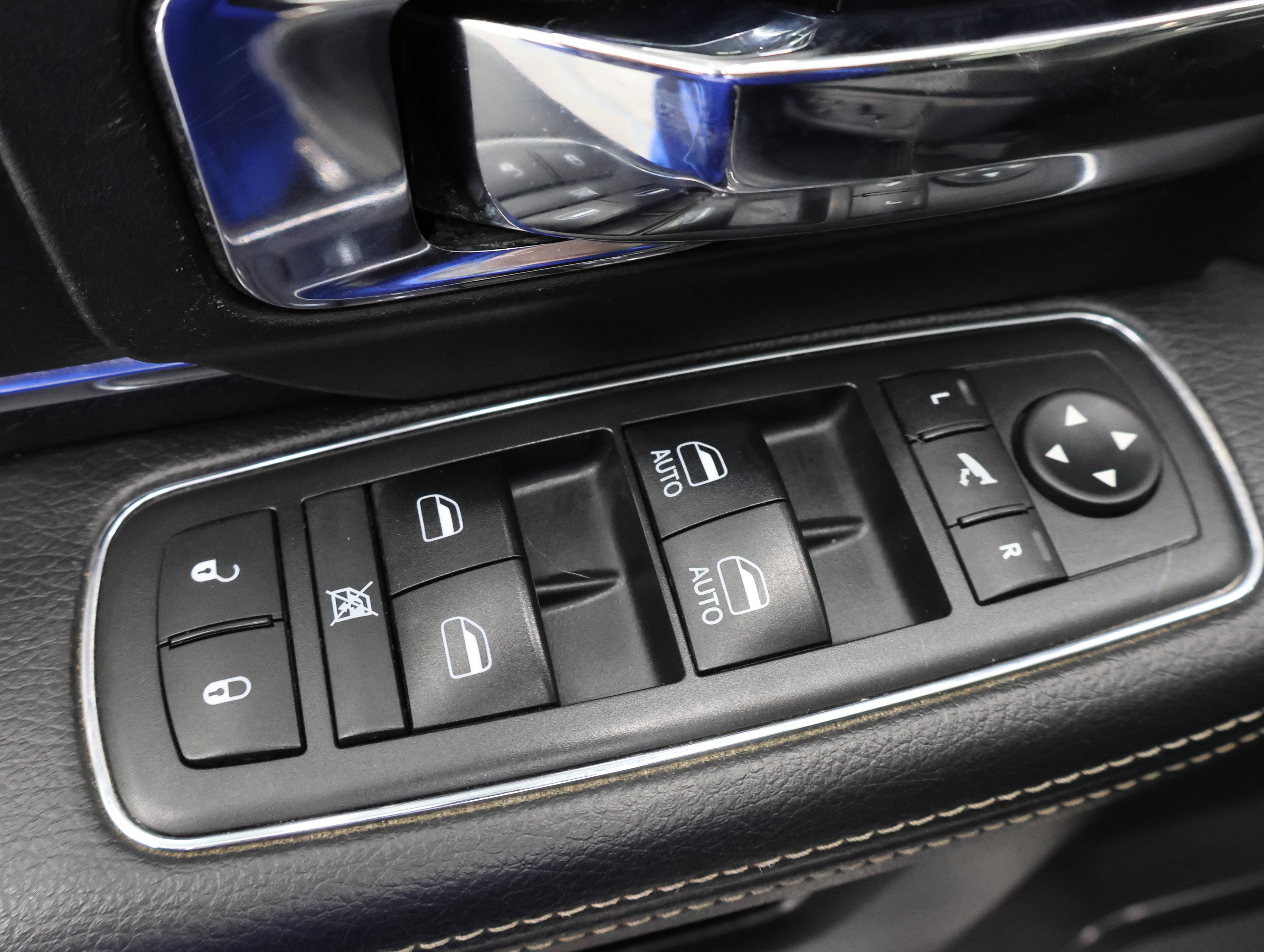 Used 2018 RAM 2500 Laramie image 42