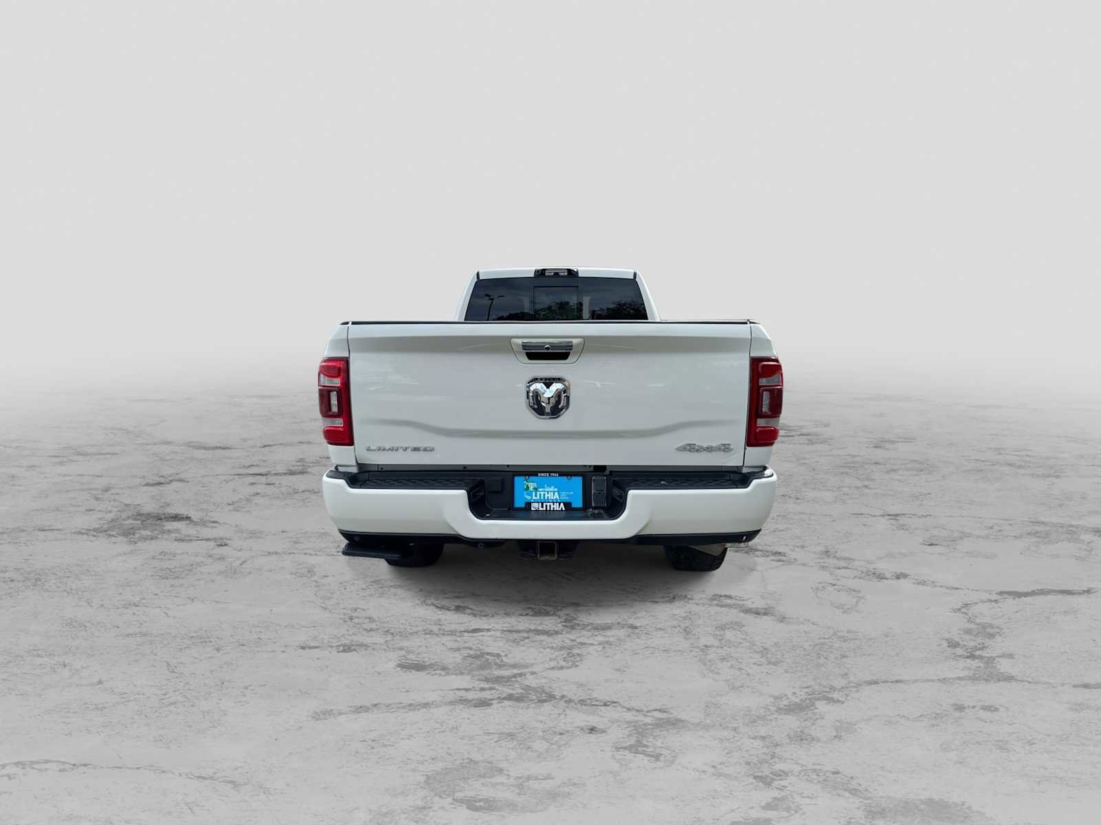 Used 2022 RAM 3500 Limited AWD/4WD image 7
