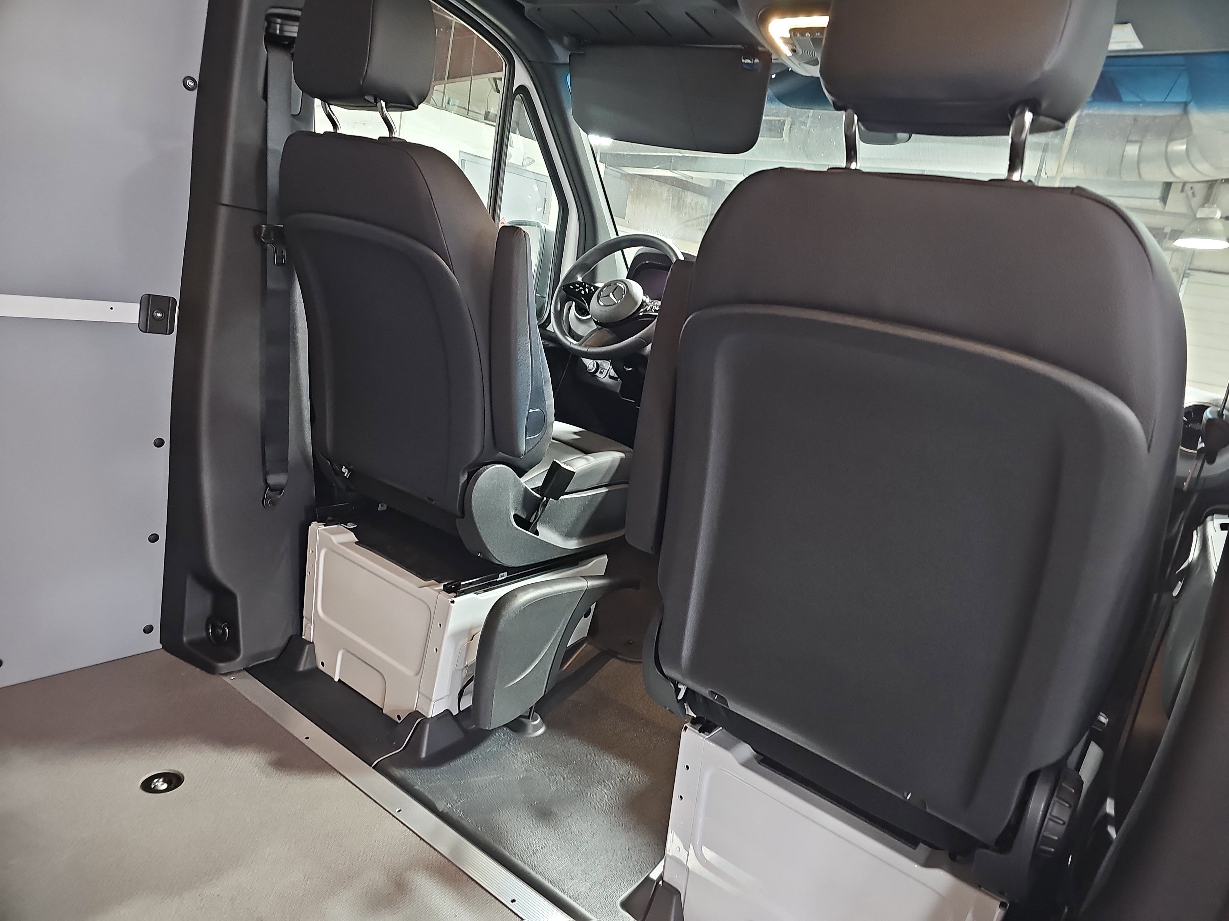 New 2026 Mercedes-Benz Sprinter 2500 image 11