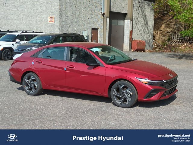 New 2025 Hyundai Elantra Sport