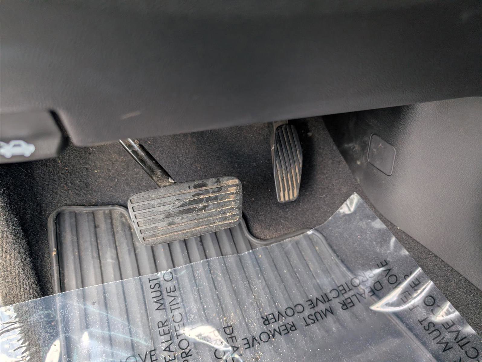 Used 2020 Chevrolet Silverado 2500 LTZ w/ LTZ Convenience Package image 30