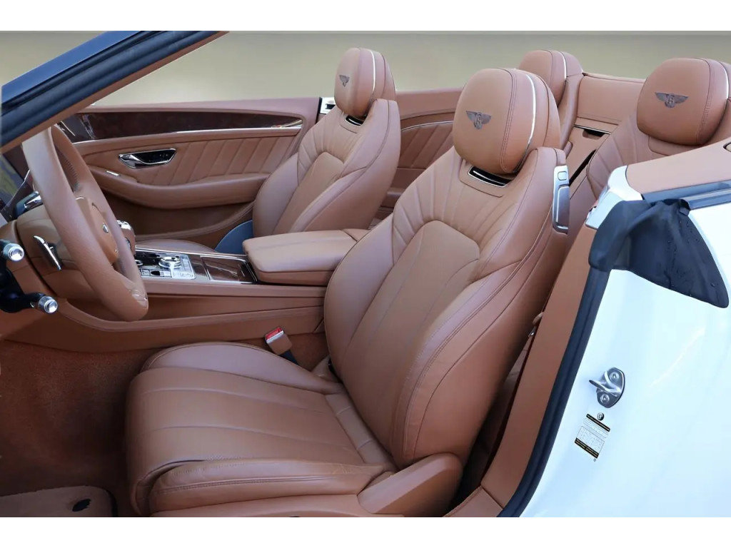 Certified 2024 Bentley Continental GT AWD/4WD image 15