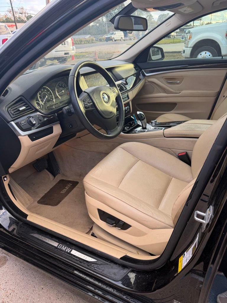 Used 2013 BMW 528i Sedan image 14