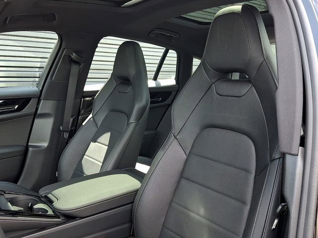 New 2026 Porsche Panamera 4 AWD/4WD image 5