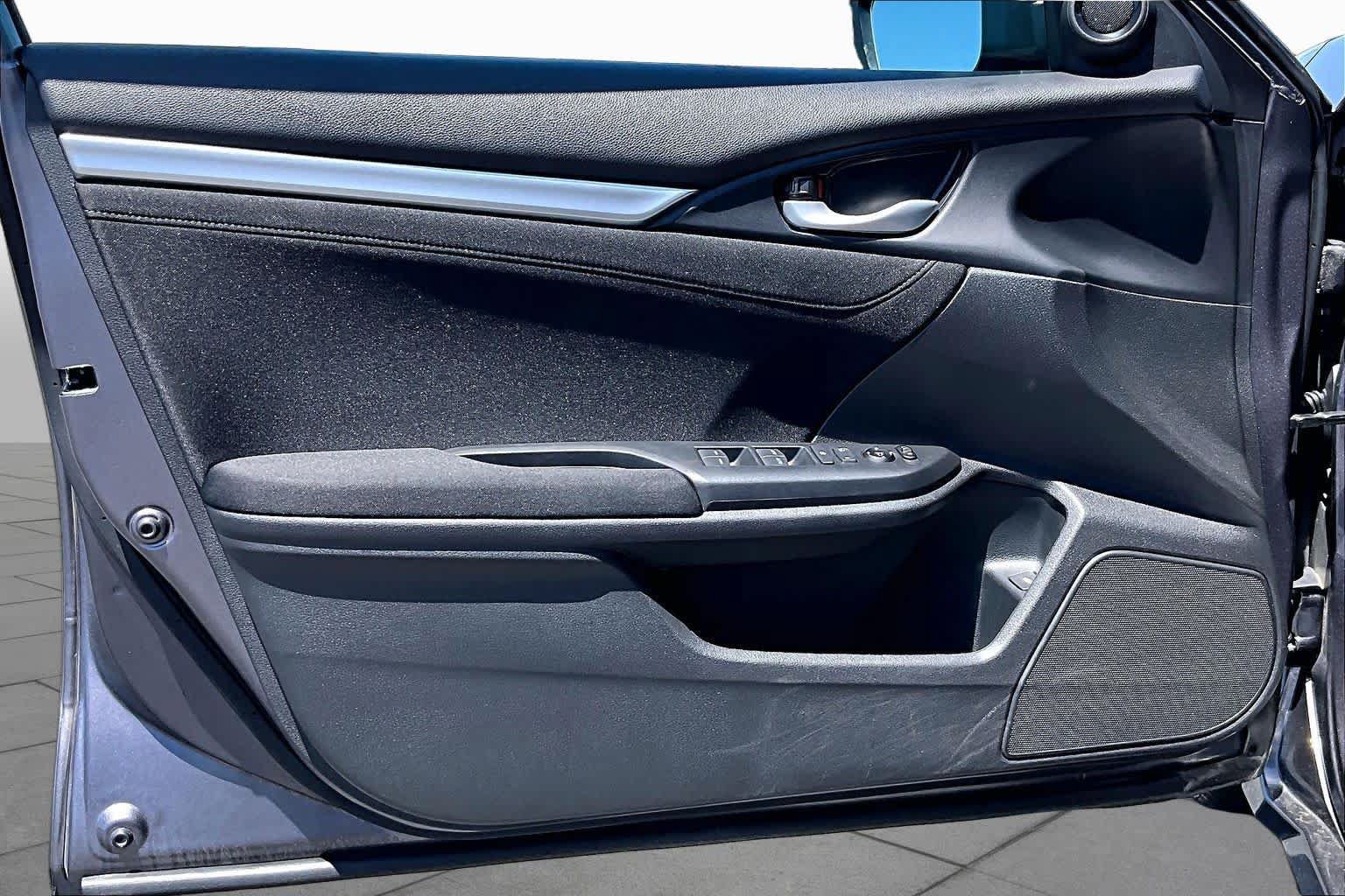 Used 2020 Honda Civic EX image 25