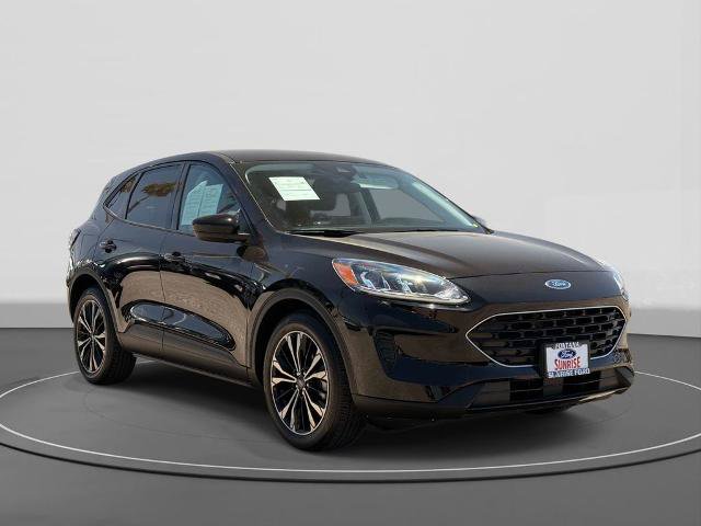 Certified 2021 Ford Escape SE w/ SE Sport Appearance Package FWD image 4