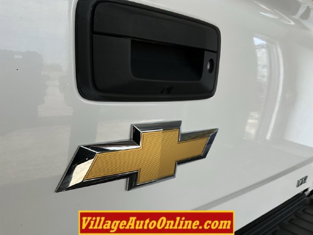 Used 2015 Chevrolet Silverado 3500 LTZ w/ LTZ Plus Package AWD/4WD image 27