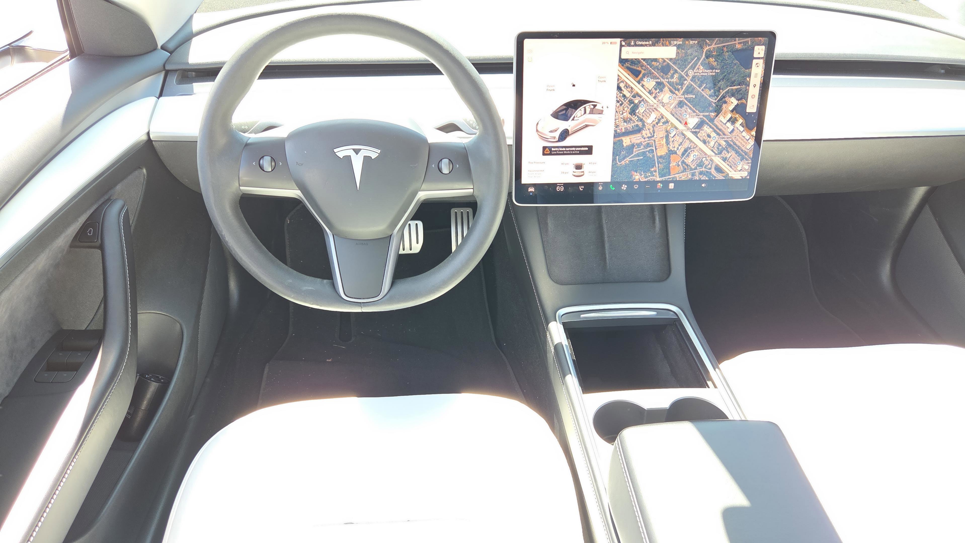 Used 2021 Tesla Model 3 Performance image 12