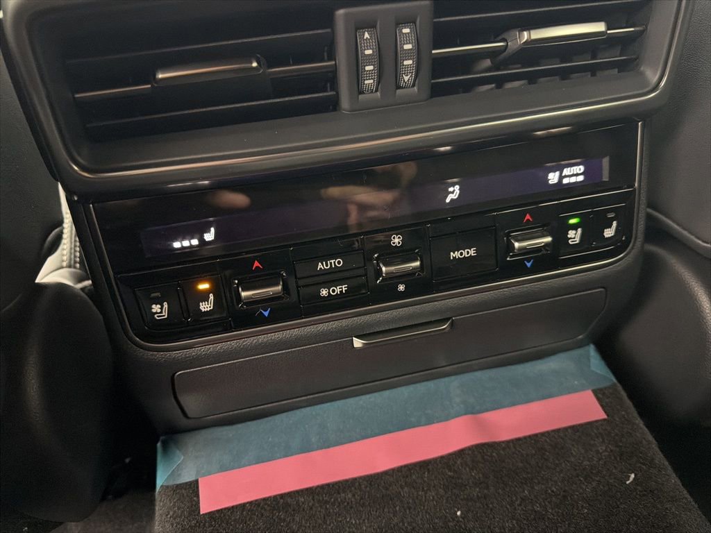 New 2026 Lexus LX 700h Luxury AWD/4WD image 7