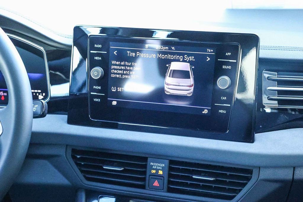 New 2026 Volkswagen Jetta SE image 22