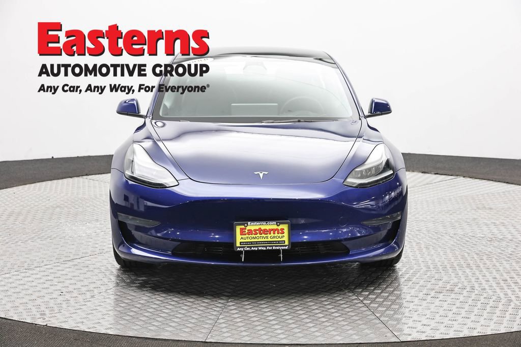 Used 2023 Tesla Model 3 Standard Range RWD image 2