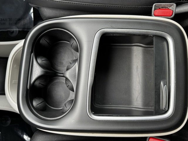 Used 2024 Chrysler Pacifica Touring-L image 20