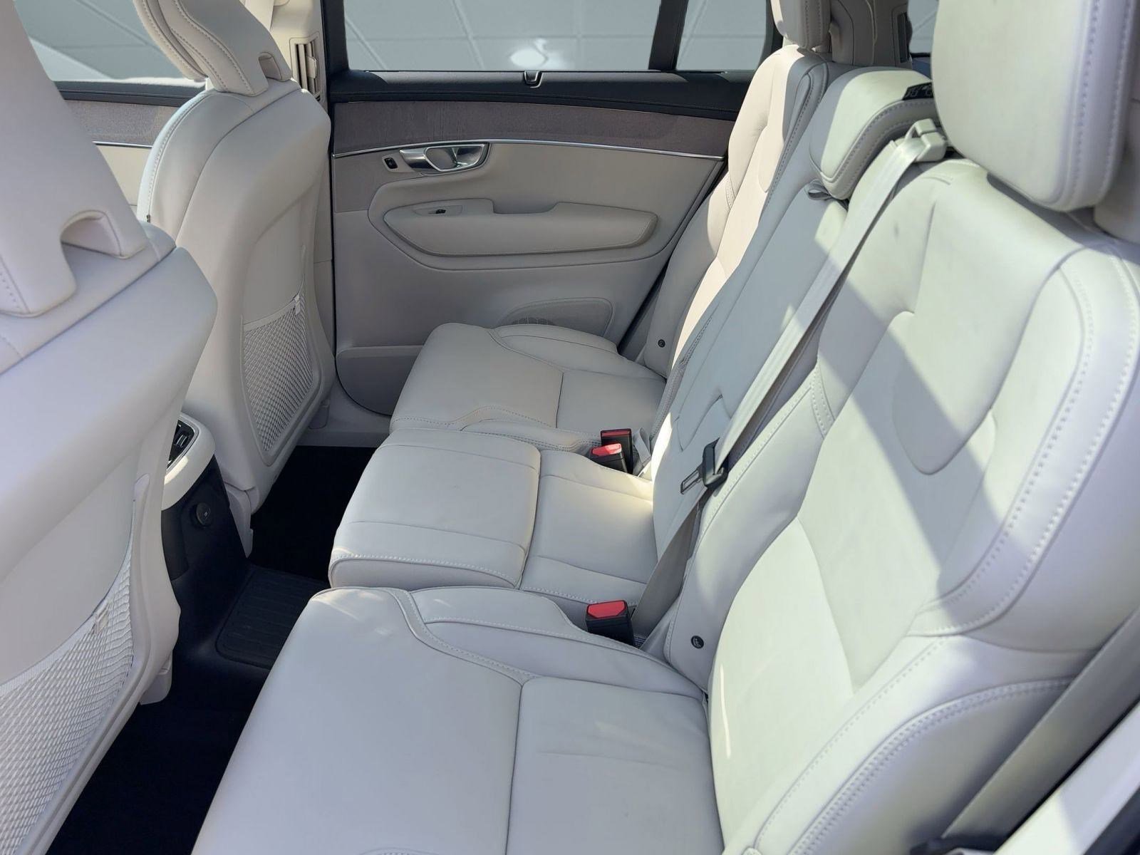 New 2026 Volvo XC90 T8 Ultra w/ Protection Package Premier image 24