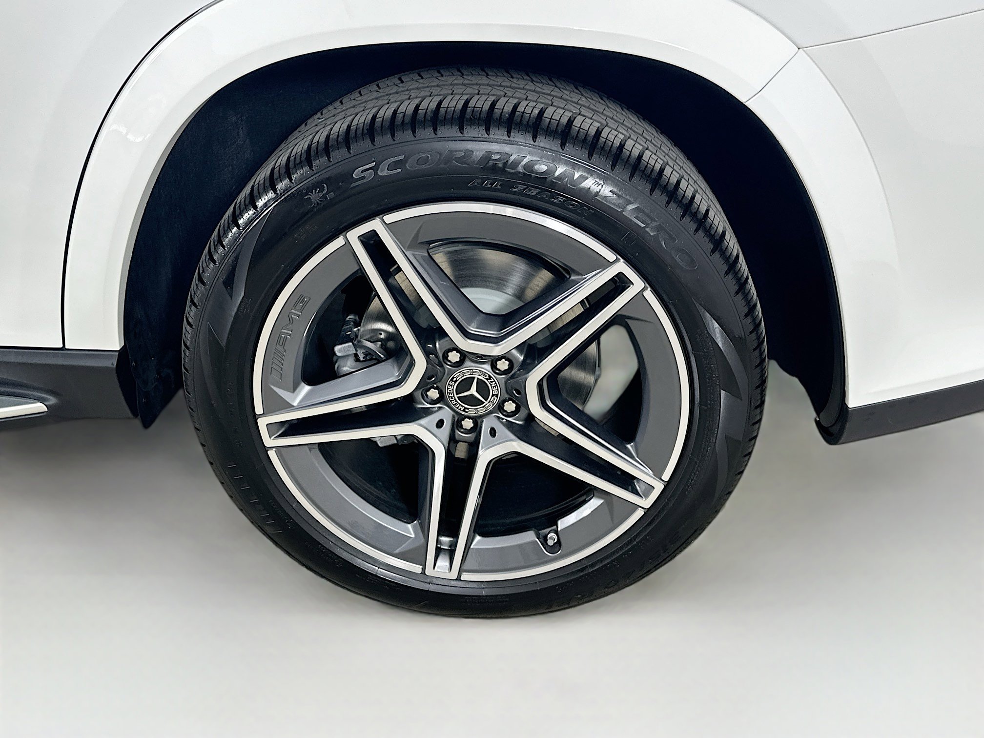 Certified 2026 Mercedes-Benz GLS 450 4MATIC image 42