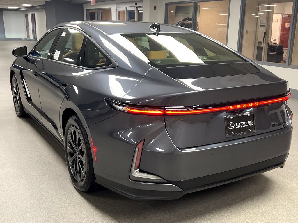 New 2026 Lexus ES 500e w/ Convenience Package AWD/4WD image 5