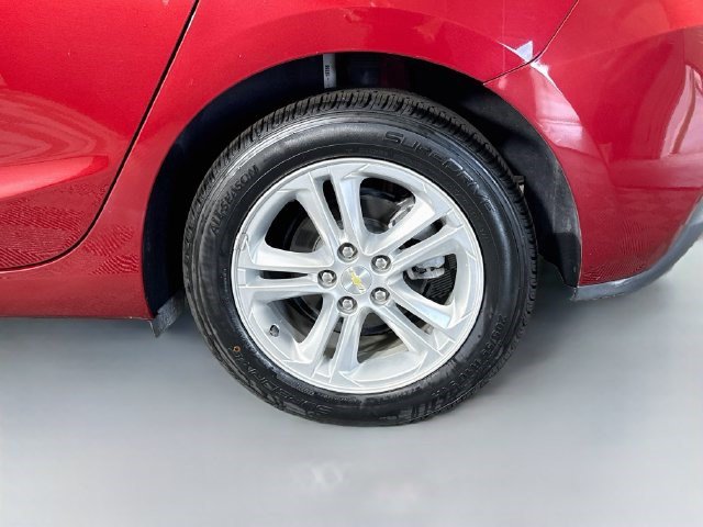 Used 2018 Chevrolet Cruze LT w/ Convenience Package FWD image 36