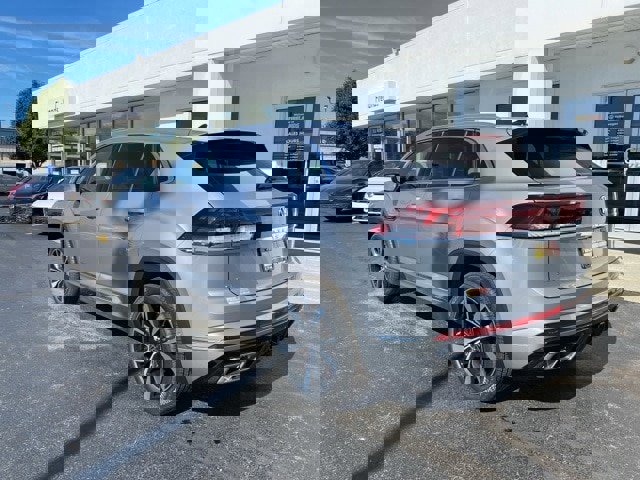 New 2026 Volkswagen Atlas Cross Sport SEL Premium R-Line image 11