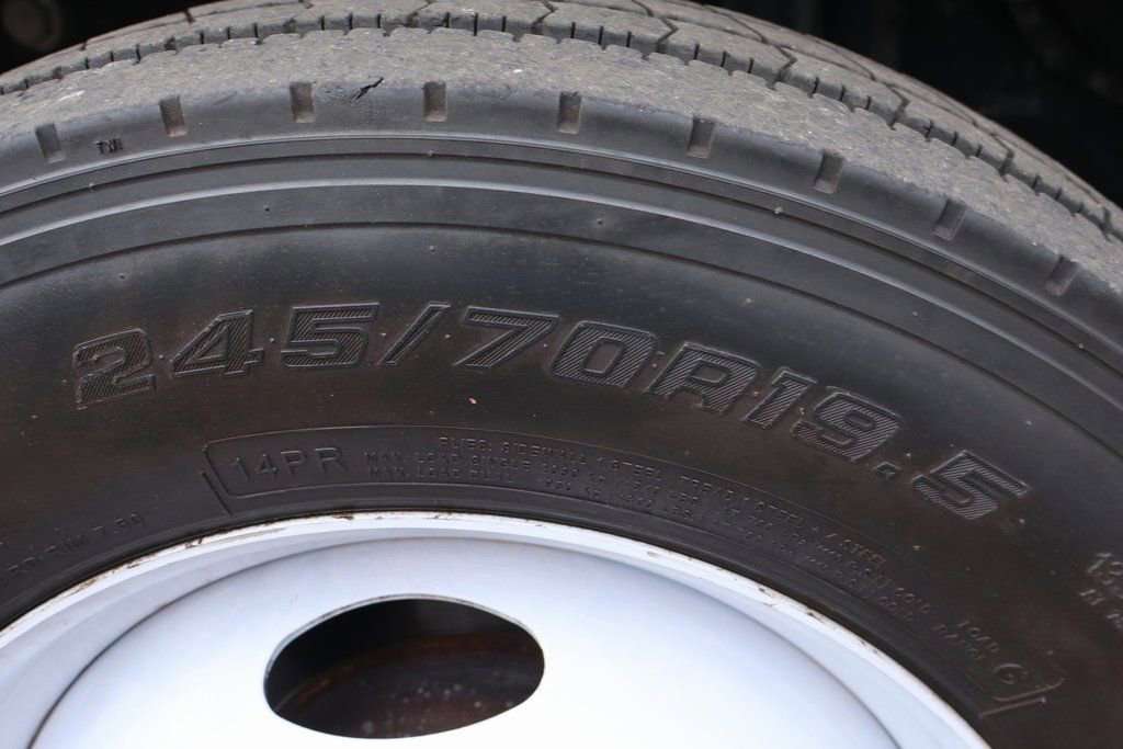 Used 2019 Ford F550 2WD Regular Cab Super Duty image 41