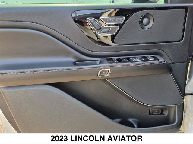 Certified 2023 Lincoln Aviator Reserve AWD/4WD image 10