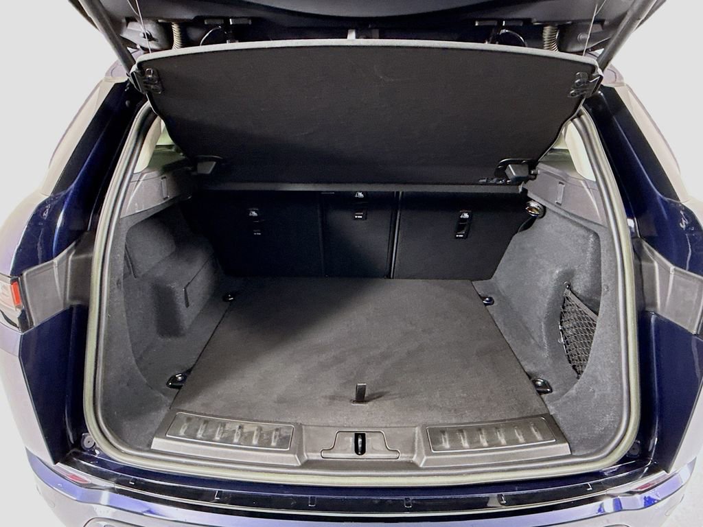 Used 2023 Land Rover Range Rover Evoque R-Dynamic S image 29