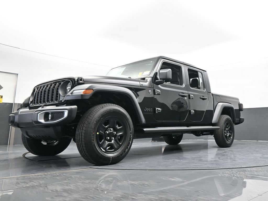 New 2026 Jeep Gladiator Sport AWD/4WD image 50